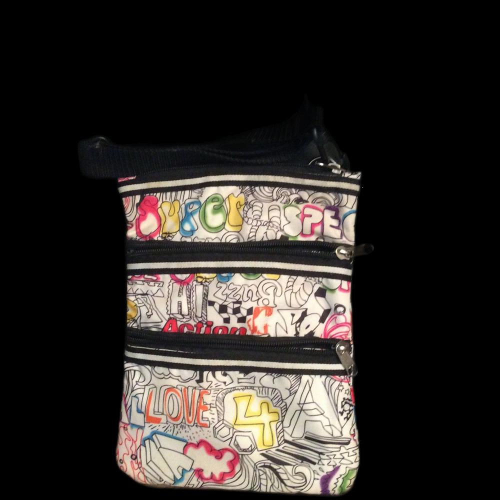 3 Pocket Cross Body Travel Bag B7